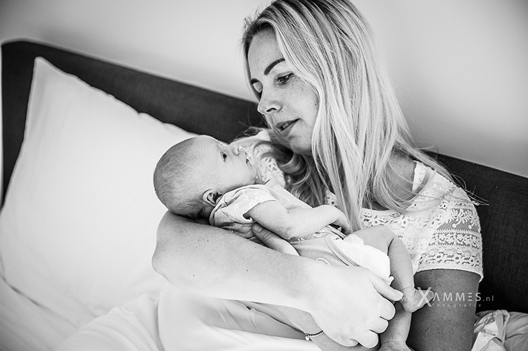 newborn lifestyle fotoshoot thuis, vijfhuizen
