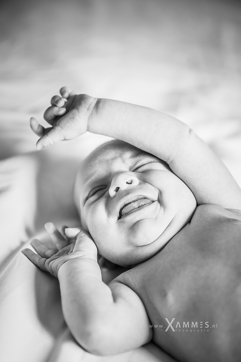 newborn lifestyle fotoshoot thuis, vijfhuizen