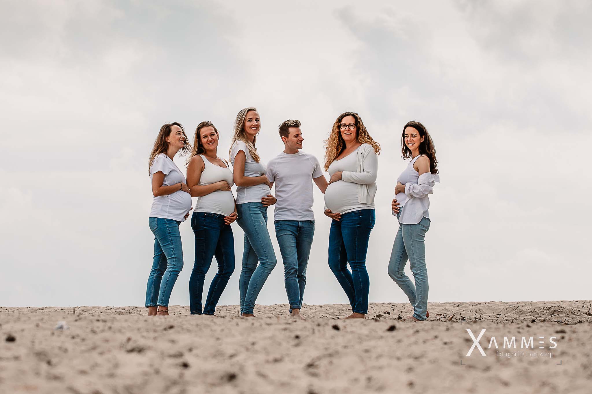 groepsfotografie, zwangerschapsfotografie, vriendinennshoot, soesterduinen