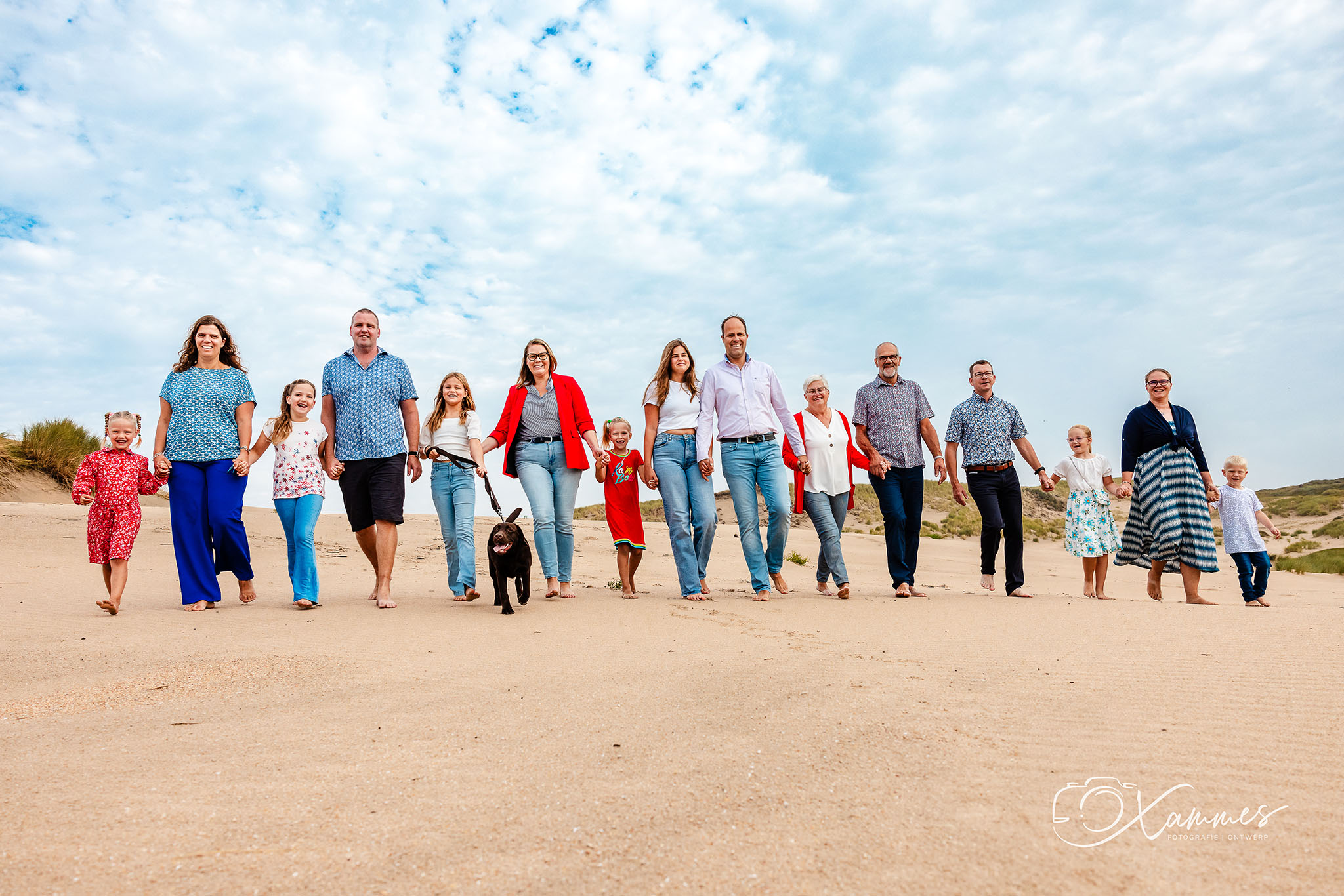 geen stijve groepsfotografie in de duinen