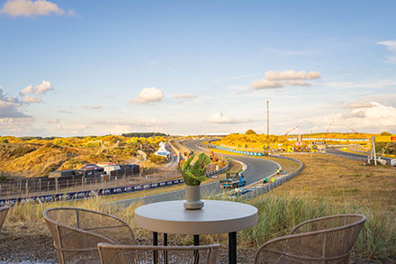 interieur fotografie tijdens de opbouw van Formule 1 Zandvoort